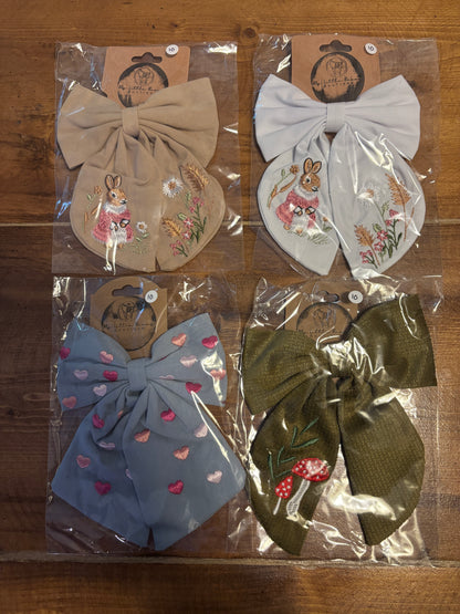 Large Bow