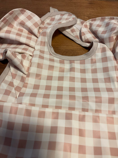 Girl’s Ruffle Bib